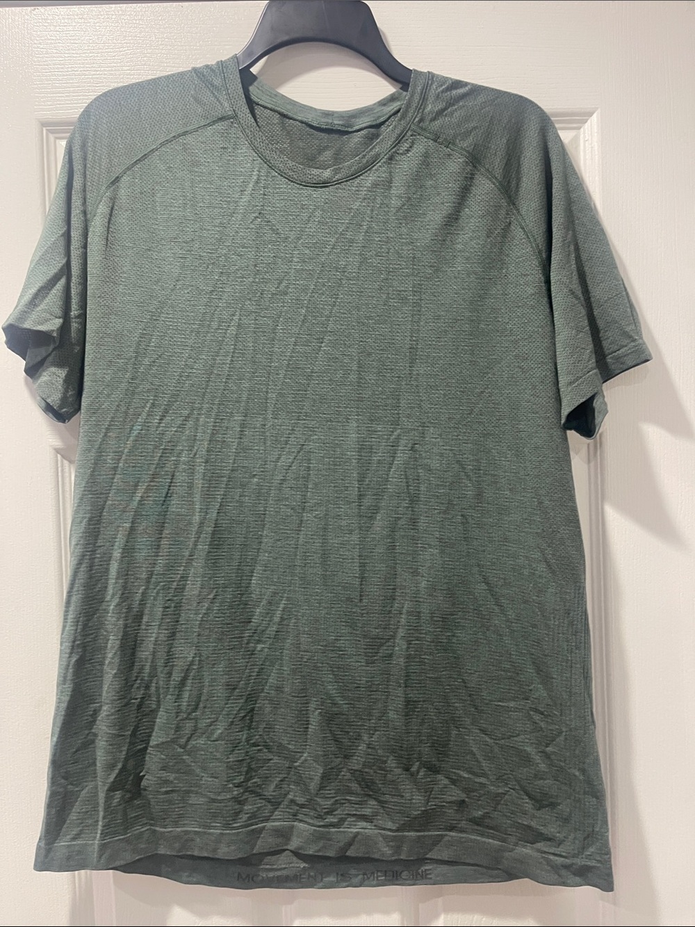 lululemon athletica Men's Short Sleeve Crew Tee - Moss Green